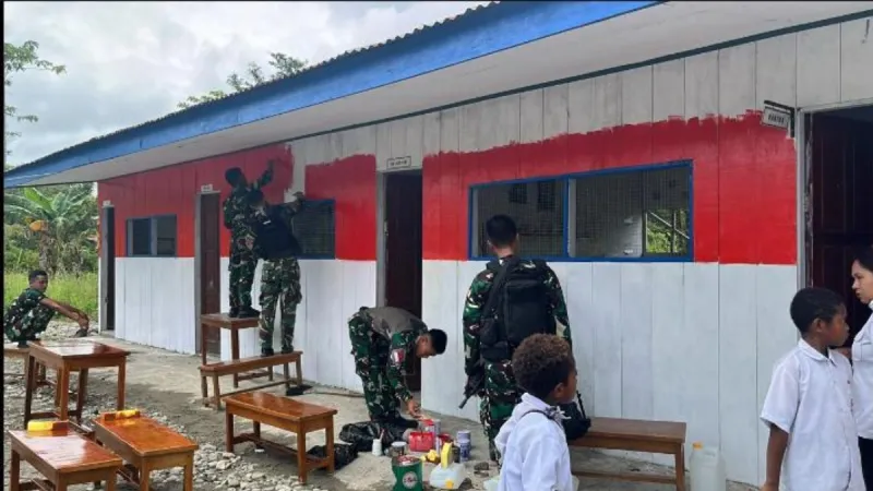 TNI Perkuat Program Papua Pintar melalui Renovasi Sekolah di Wilayah Pedalaman